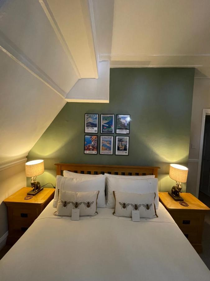 The Devonian Hotel อิลฟราคูมบ์ ภายนอก รูปภาพ