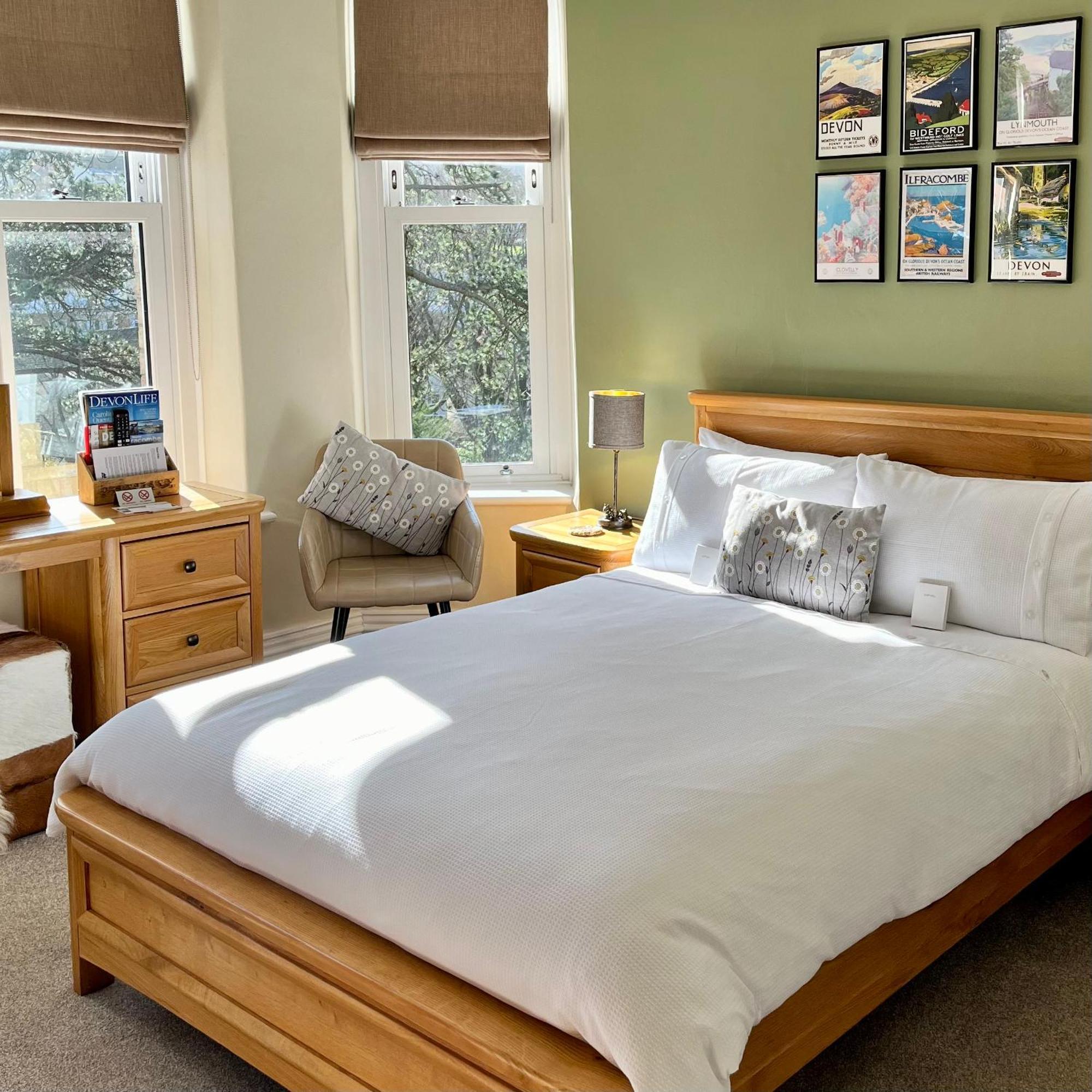 The Devonian Hotel อิลฟราคูมบ์ ภายนอก รูปภาพ