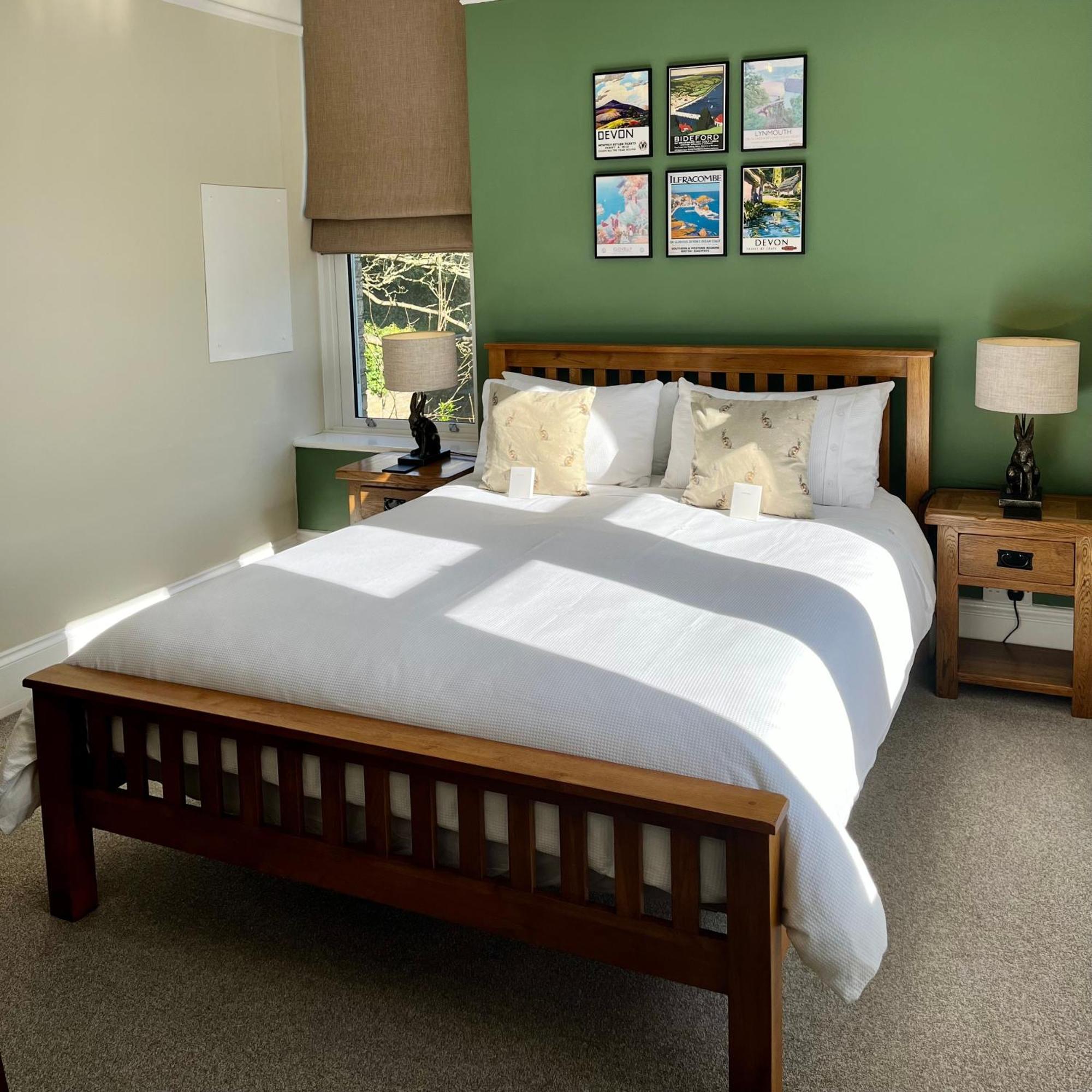 The Devonian Hotel อิลฟราคูมบ์ ภายนอก รูปภาพ